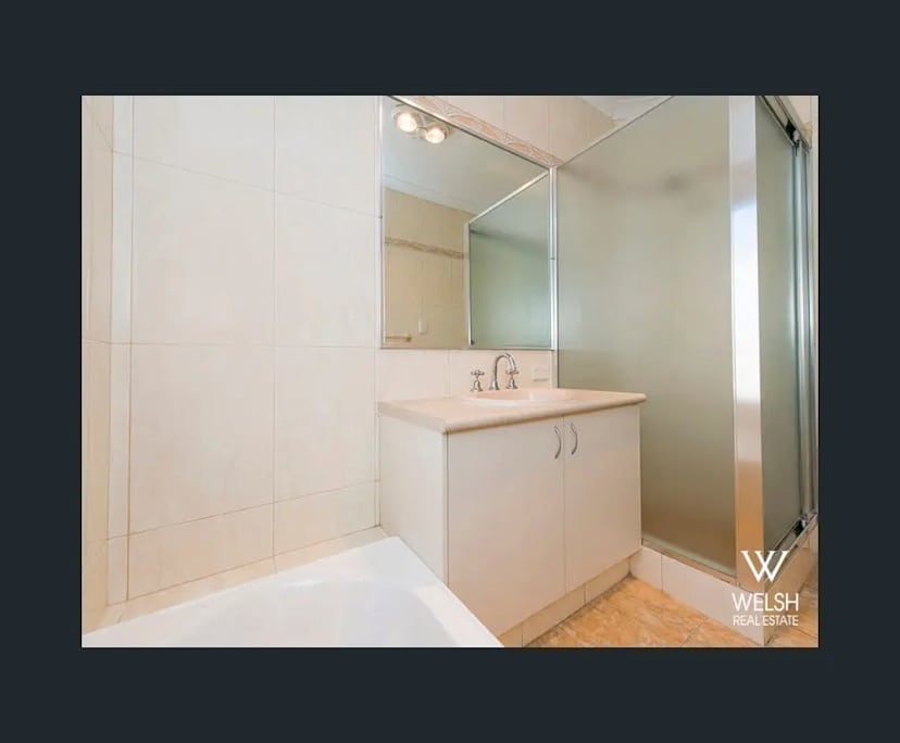 Unfurnished room in a share house