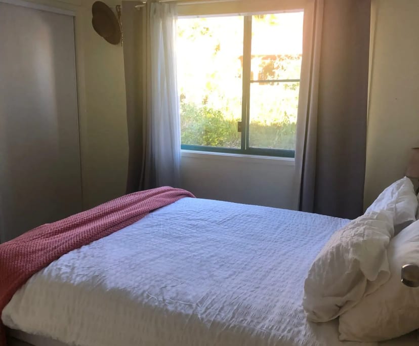 Room for Rent in Suffolk Park, NSW 360, Furnished...