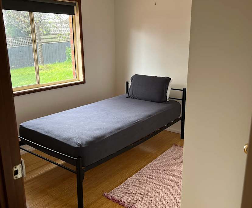 Room in a share house