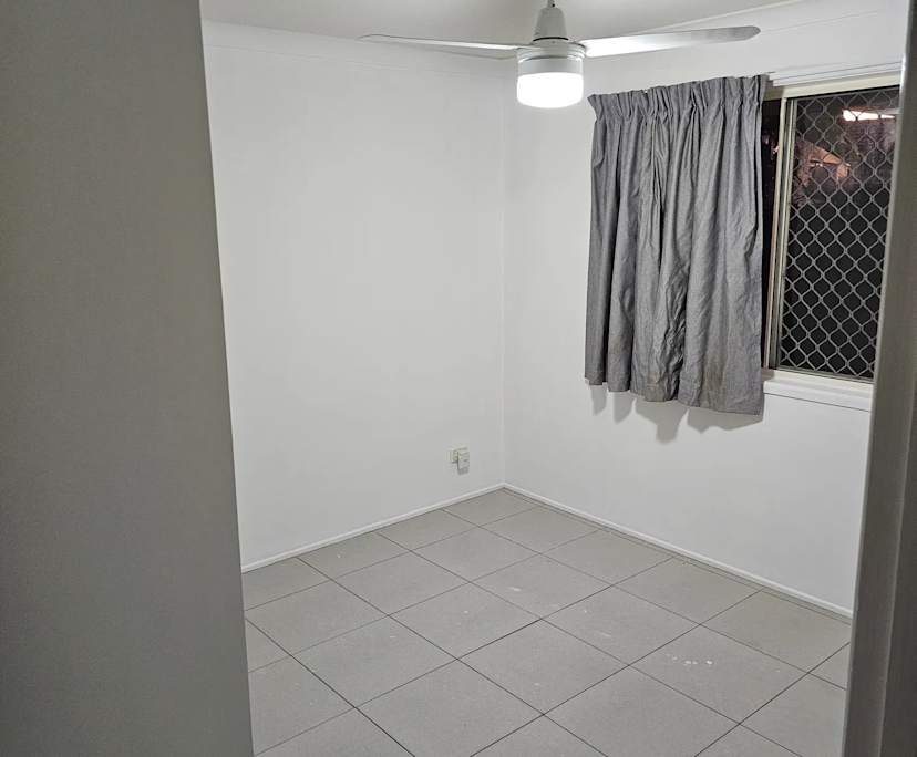 Unfurnished room in a share house