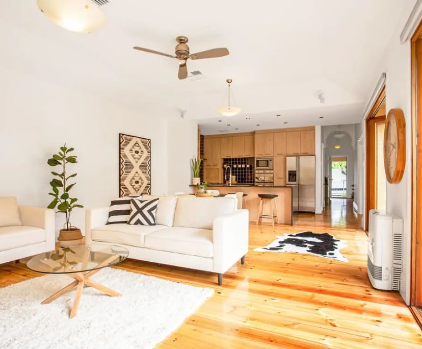 Room in a share house