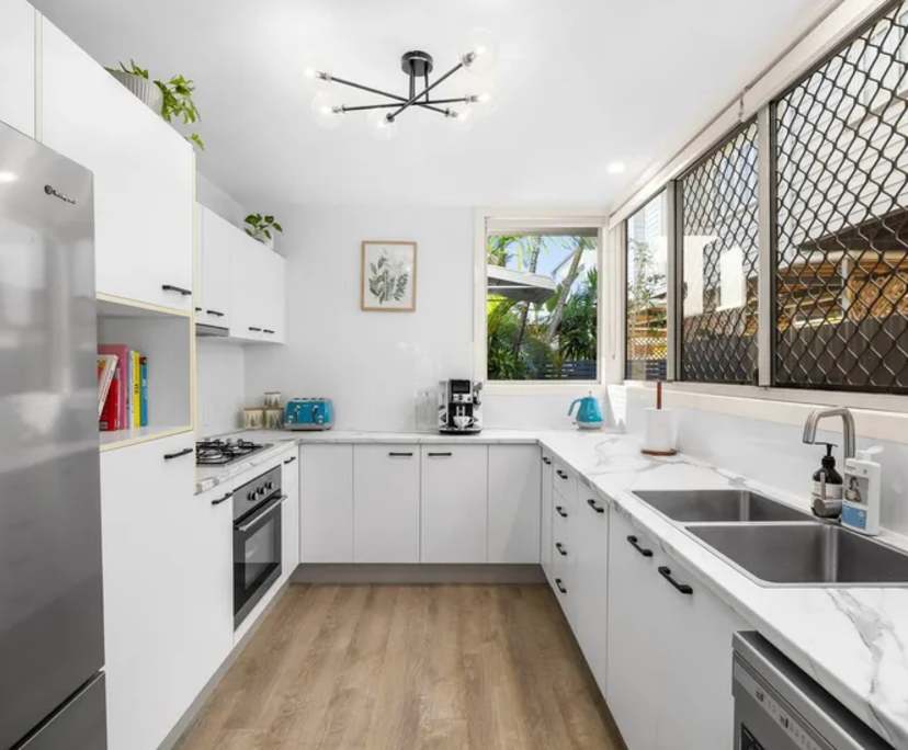 Unfurnished room with own bathroom