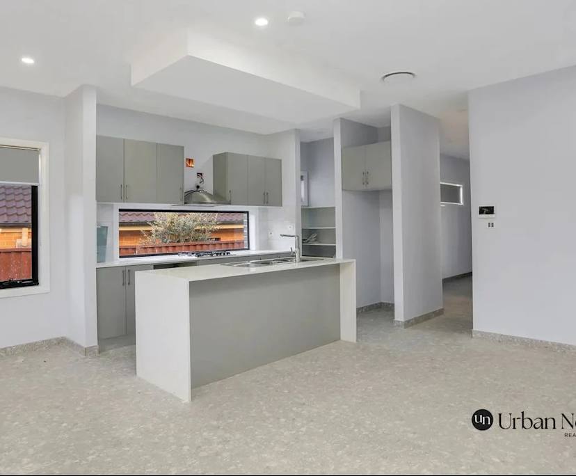 Unfurnished room with own bathroom