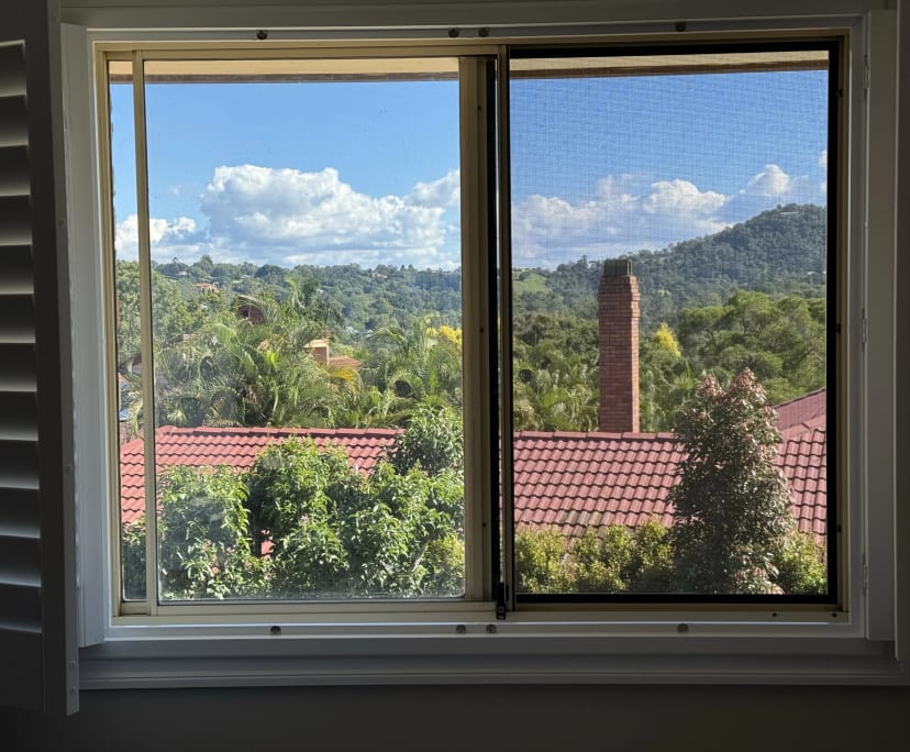 $300, Share-house, 4 bathrooms, Kenmore Hills QLD 4069