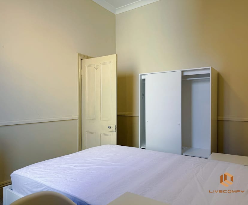 $320, Share-house, 3 bathrooms, Adelaide SA 5000