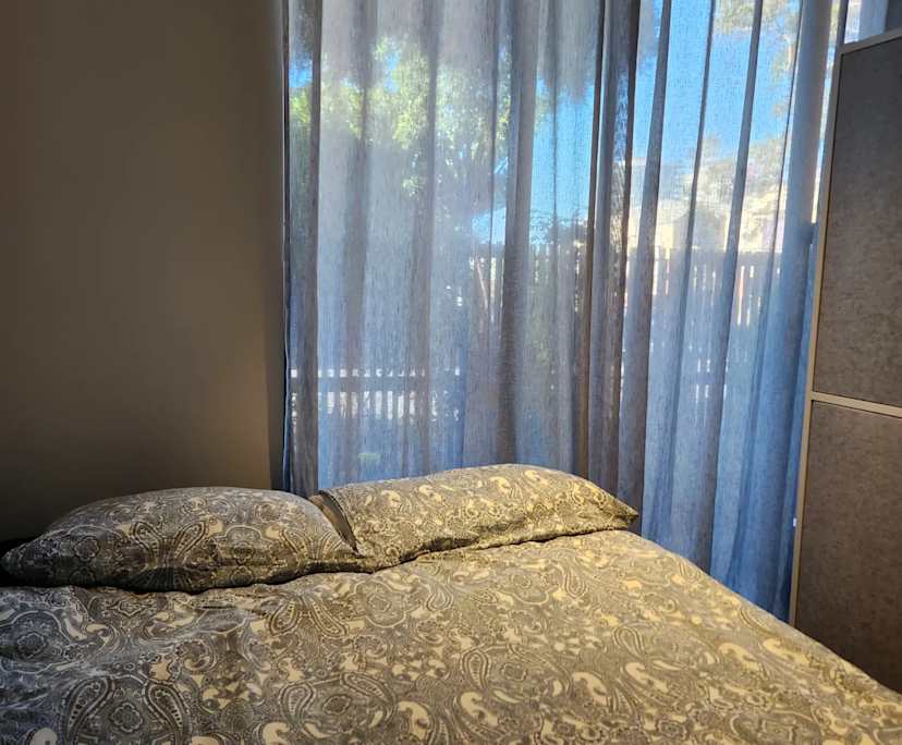 $400, Share-house, 2 bathrooms, Windsor VIC 3181