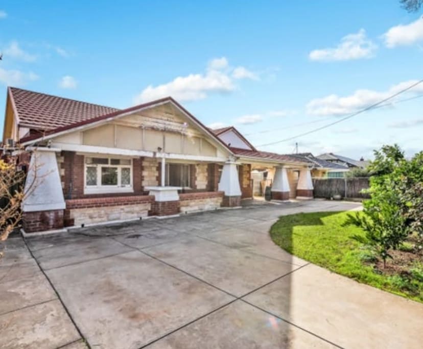 Room for Rent in Plympton, Adelaide 180, Furnishe...