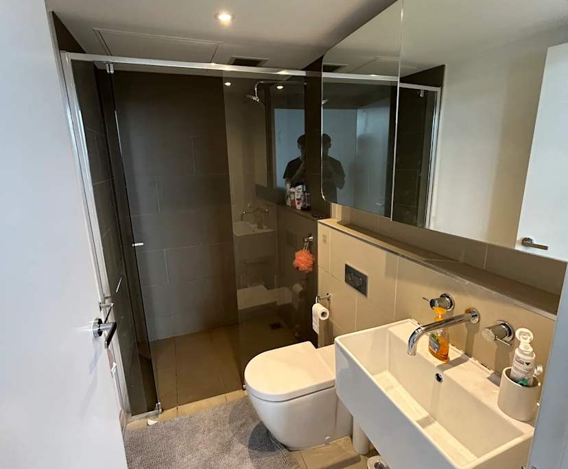 $550, Flatshare, 2 bathrooms, Carlton VIC 3053