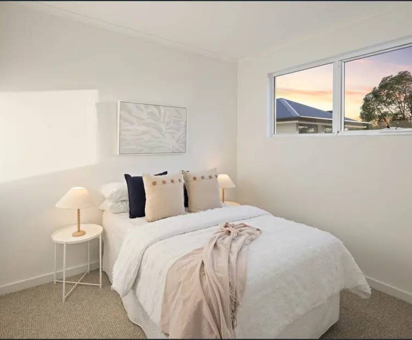 Unfurnished room in a share house