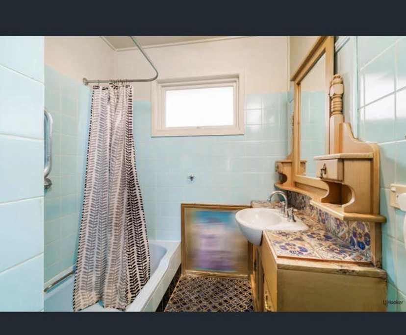 Unfurnished room in a share house