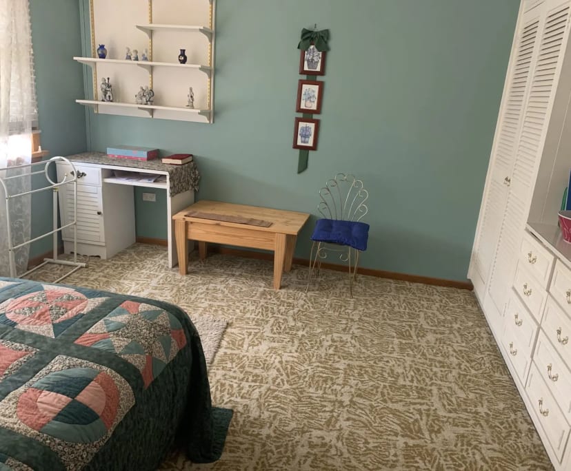 Furnished room in a share house