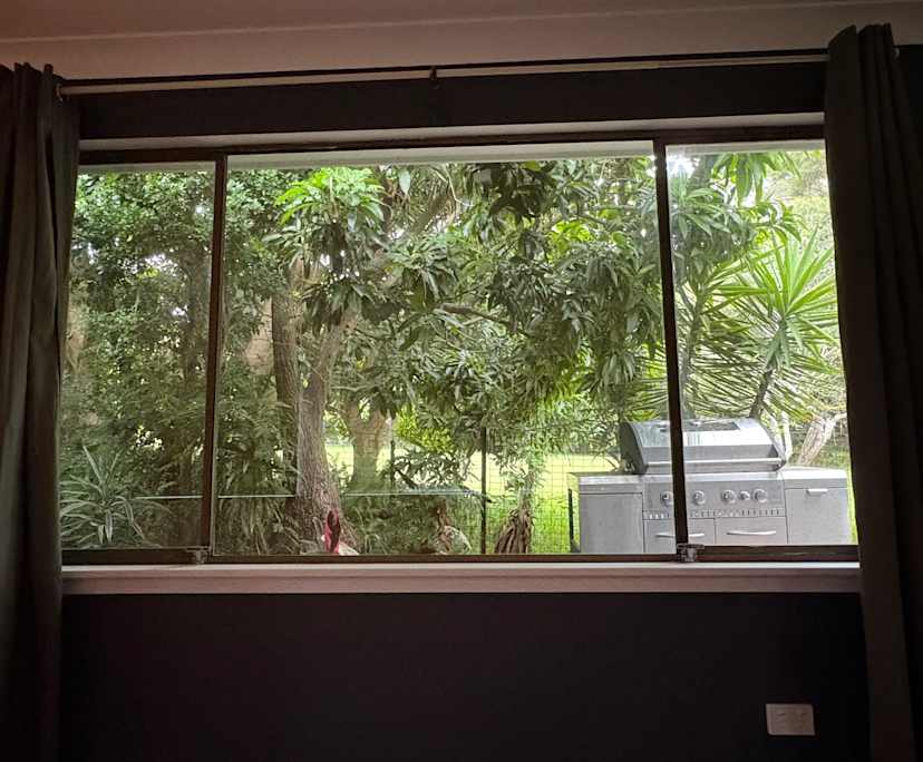 $430, Studio, 1 bathroom, Point Clare NSW 2250