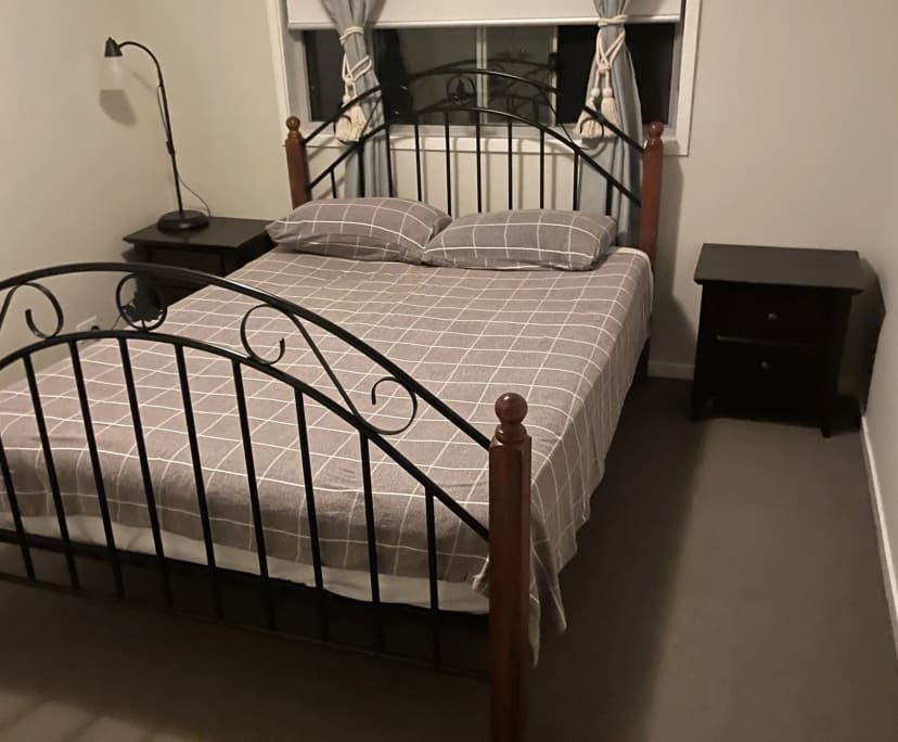 $250, Student-accommodation, 6 bathrooms, Edmondson Park NSW 2174