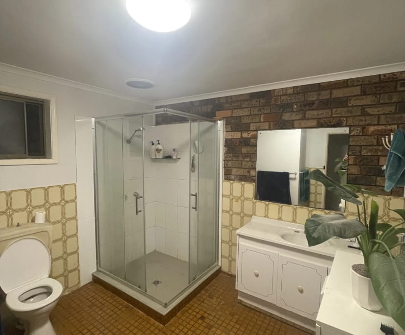 $275, Flatshare, 3 bathrooms, Mona Vale NSW 2103