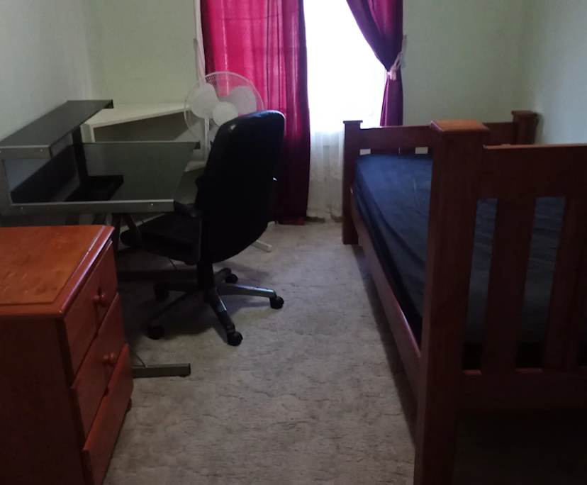 Furnished room in a share house
