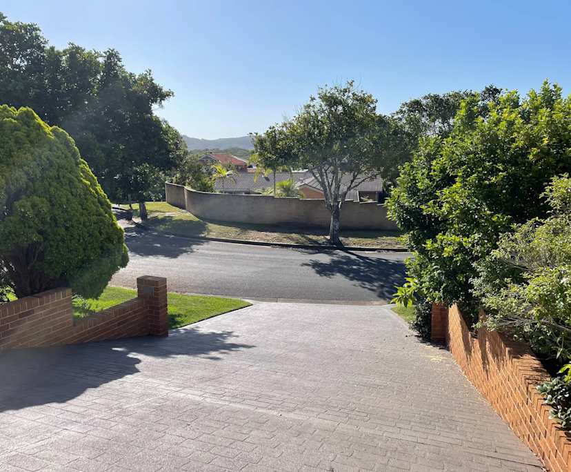 $320, Flatshare, 1 bathroom, Bateau Bay NSW 2261