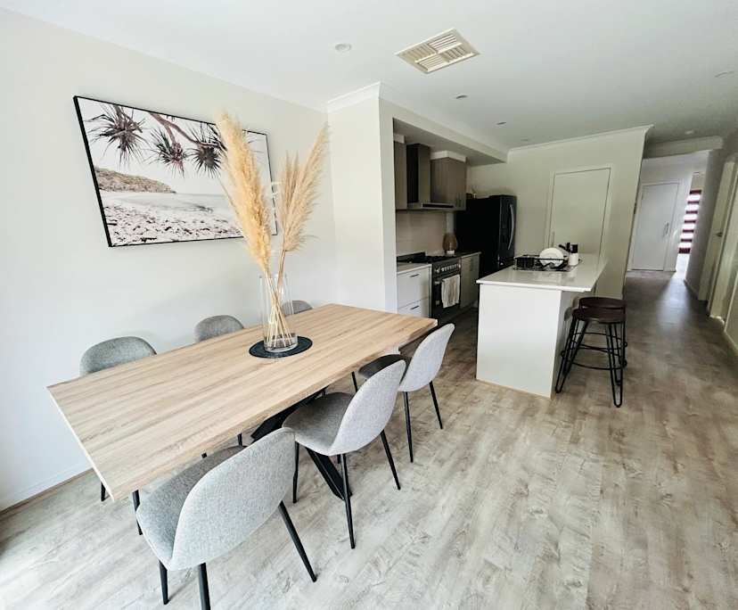 $220, Share-house, 3 bathrooms, Wollert VIC 3750