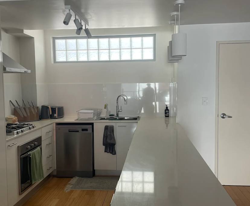 $425, Flatshare, 2 bathrooms, East Perth WA 6004