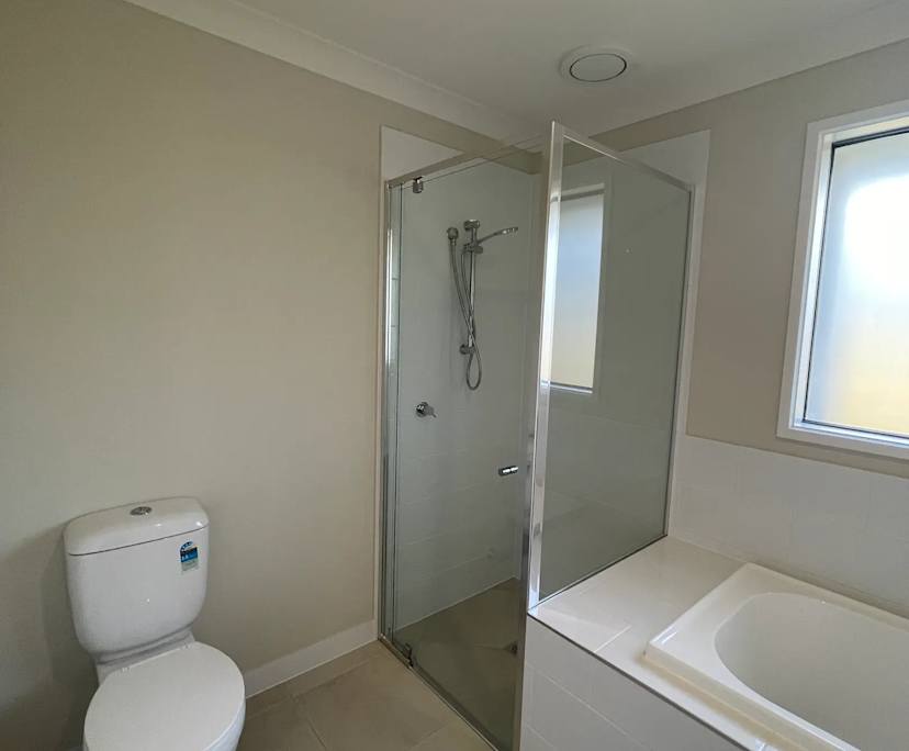 $300, Share-house, 3 bathrooms, Caboolture QLD 4510