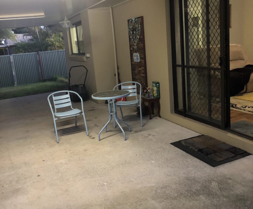 2 Rooms for Rent in Banksia Beach, Brisbane 225,