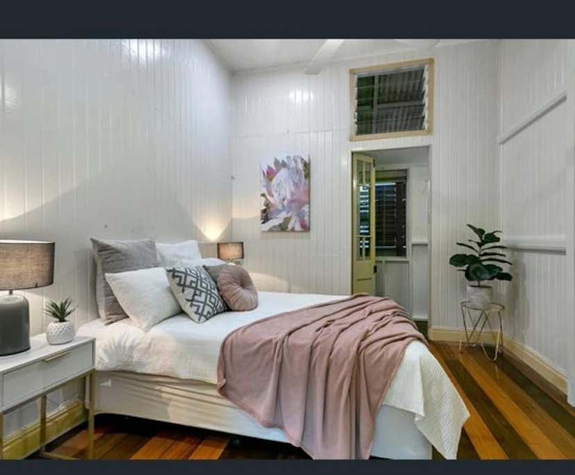 $300, Share-house, 3 bathrooms, Cairns North QLD 4870