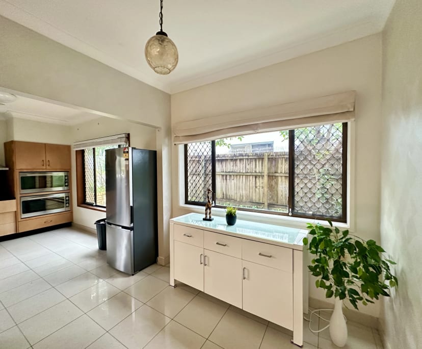$450, Share-house, 5 bathrooms, Bundall QLD 4217