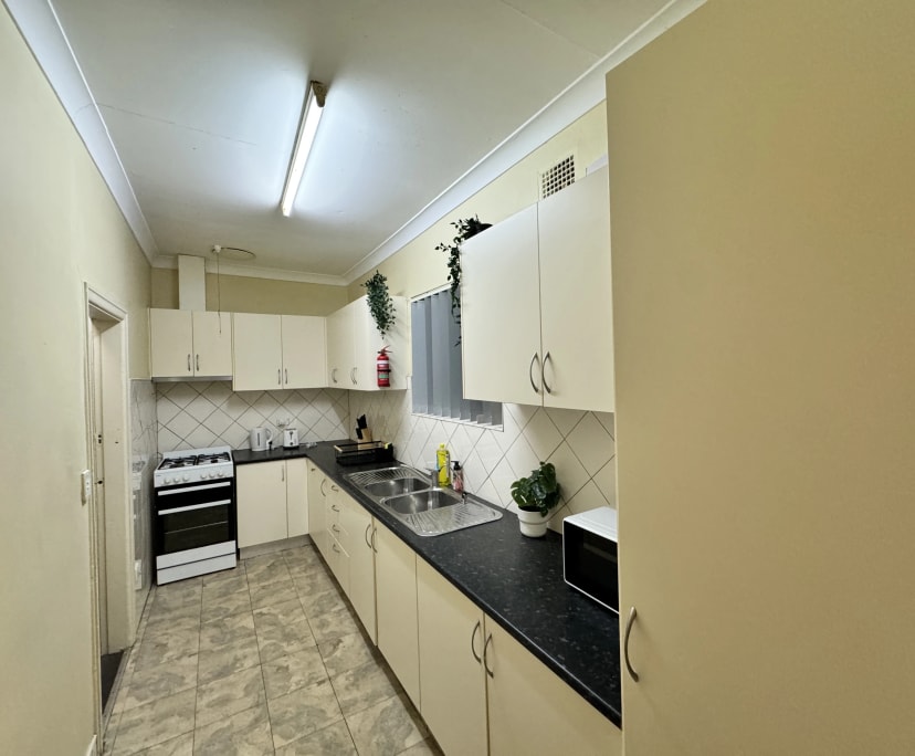 $305, Share-house, 5 bathrooms, Marrickville NSW 2204