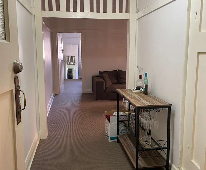 Whole property with 2 rooms for rent