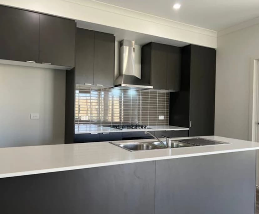 $155, Share-house, 4 bathrooms, Armstrong Creek VIC 3217