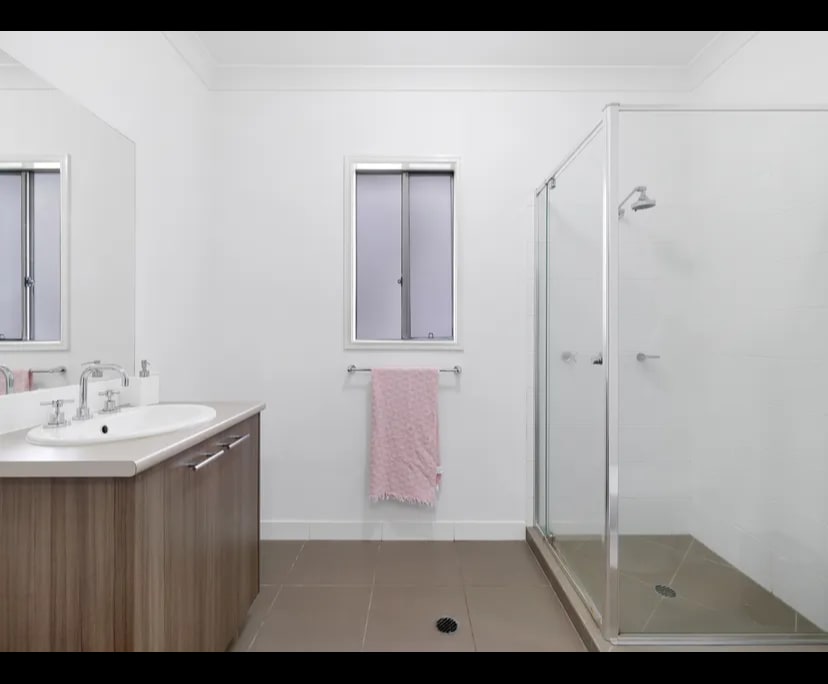 $300, Share-house, 4 bathrooms, Ormeau Hills QLD 4208