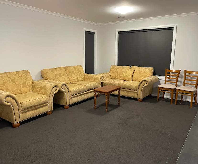 $200, Share-house, 4 bathrooms, Flora Hill VIC 3550