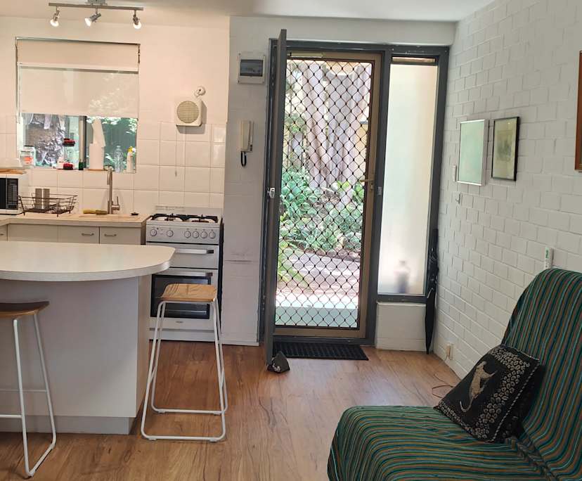 $300, Flatshare, 2 bathrooms, Churchlands WA 6018