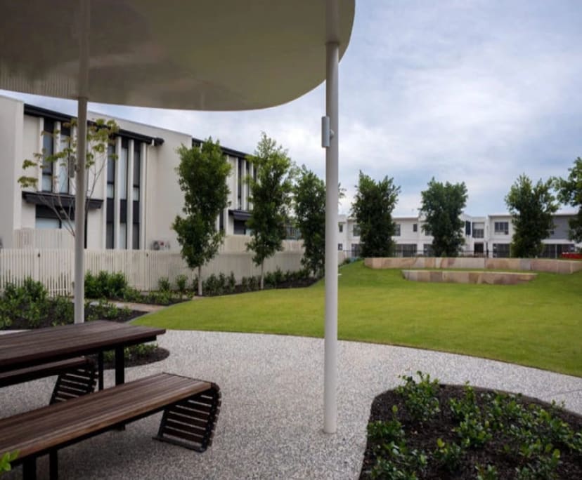 $340, Share-house, 3 bathrooms, Hope Island QLD 4212