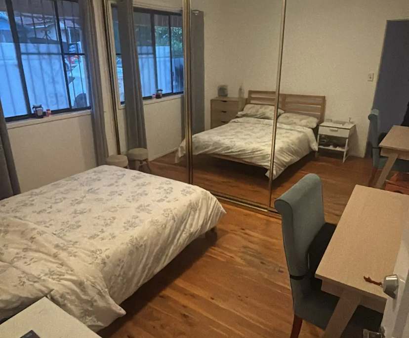 Furnished room in a share house