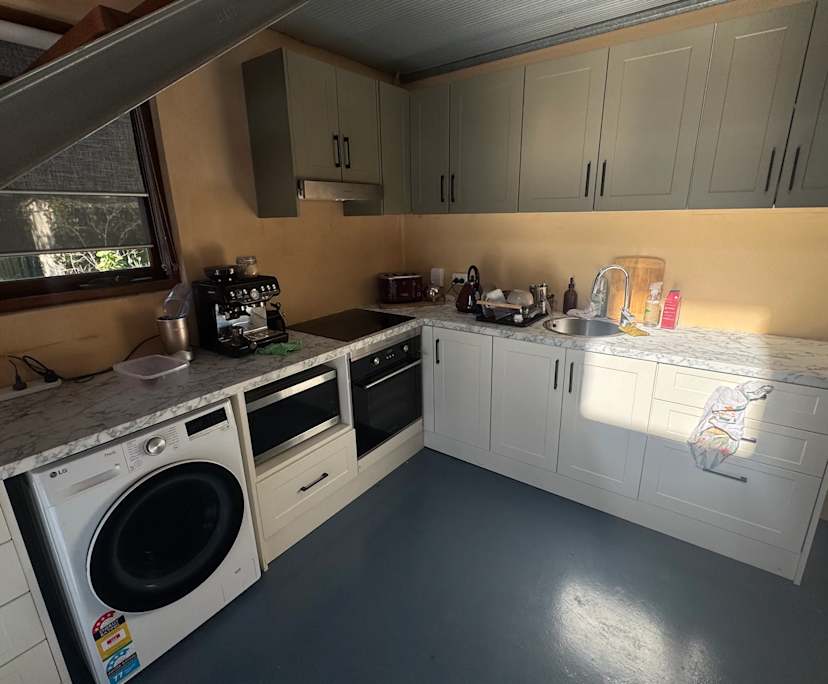 Furnished room granny flat for rent