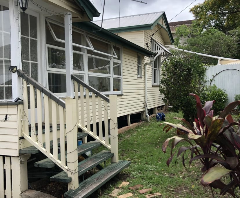 Whole property with 4 rooms for rent