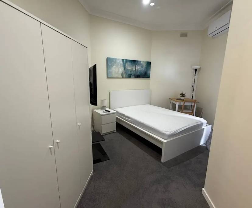 $230, Share-house, 6 bathrooms, Sunshine West VIC 3020