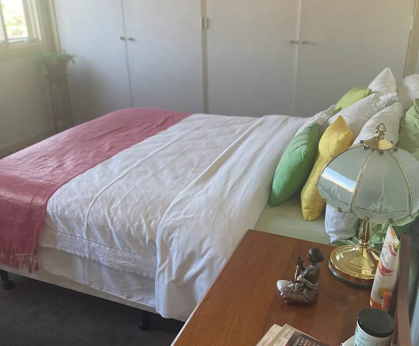 Furnished room with own bathroom