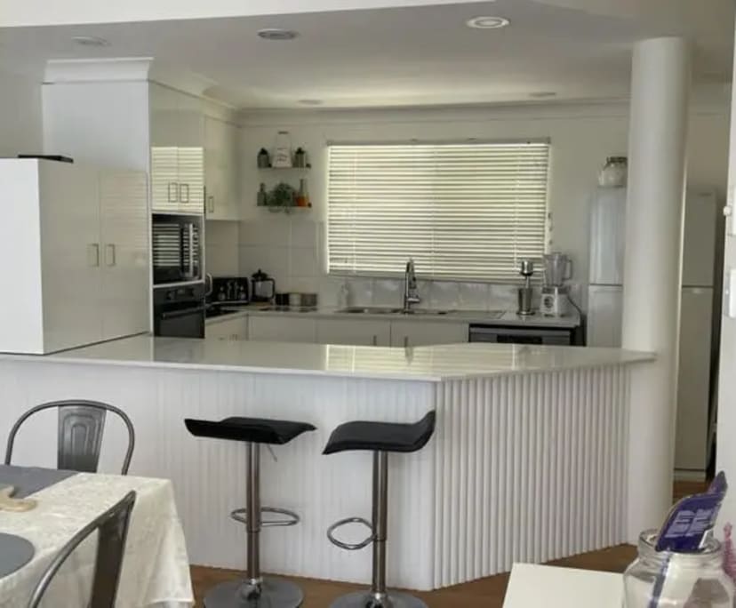 $485-550, Flatshare, 3 rooms, Cannonvale QLD 4802, Cannonvale QLD 4802