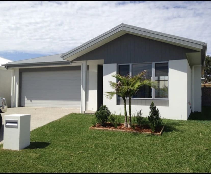 2 Rooms for Rent in Peregian Springs, Sunshine Coast...