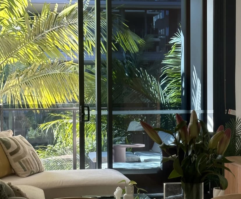 Unfurnished room with own bathroom