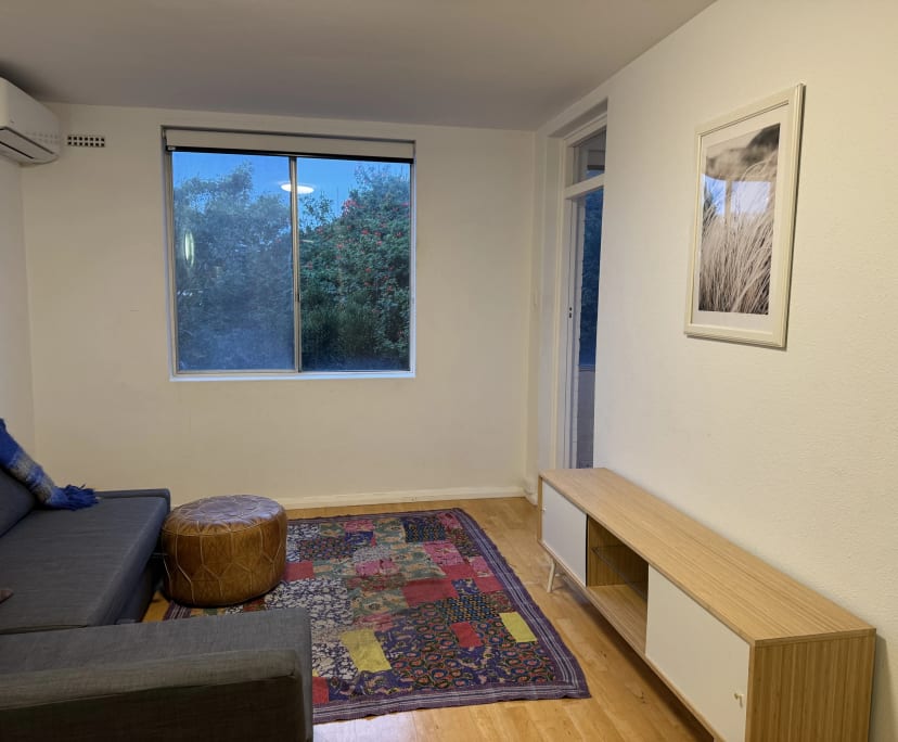 $800, 1-bed, 1 bathroom, Claremont WA 6010