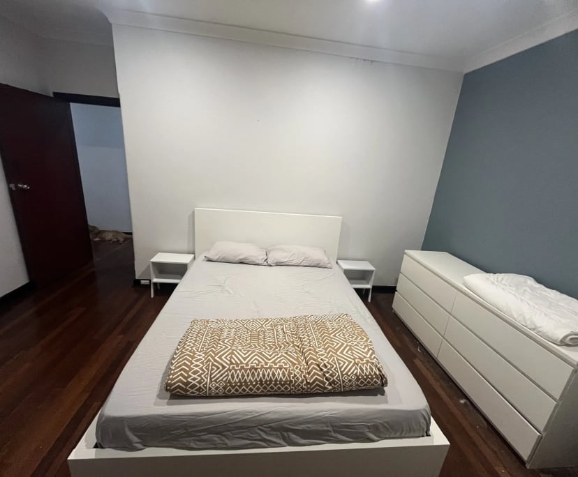Furnished room in a share house
