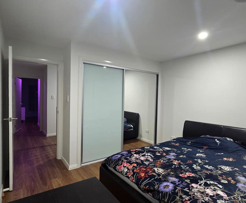 Room in a share house