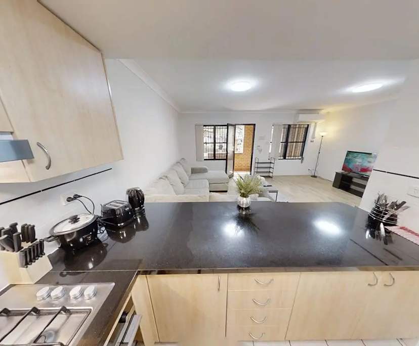 $330, Flatshare, 2 bathrooms, Chippendale NSW 2008