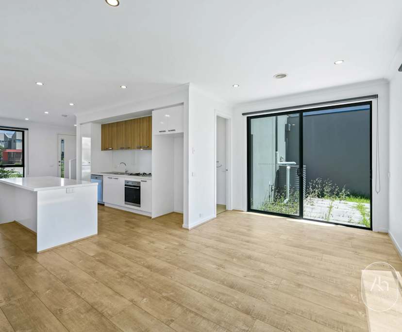 $350, Share-house, 3 bathrooms, Heidelberg Heights VIC 3081