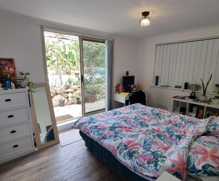 Whole Property for Rent in Craigie, Perth 900, Fl...