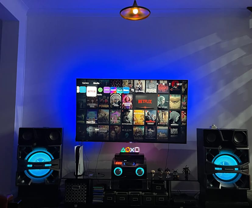 Furnished room in a share house