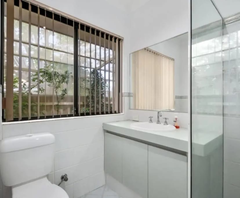 $330, Share-house, 5 bathrooms, Redcliffe WA 6104