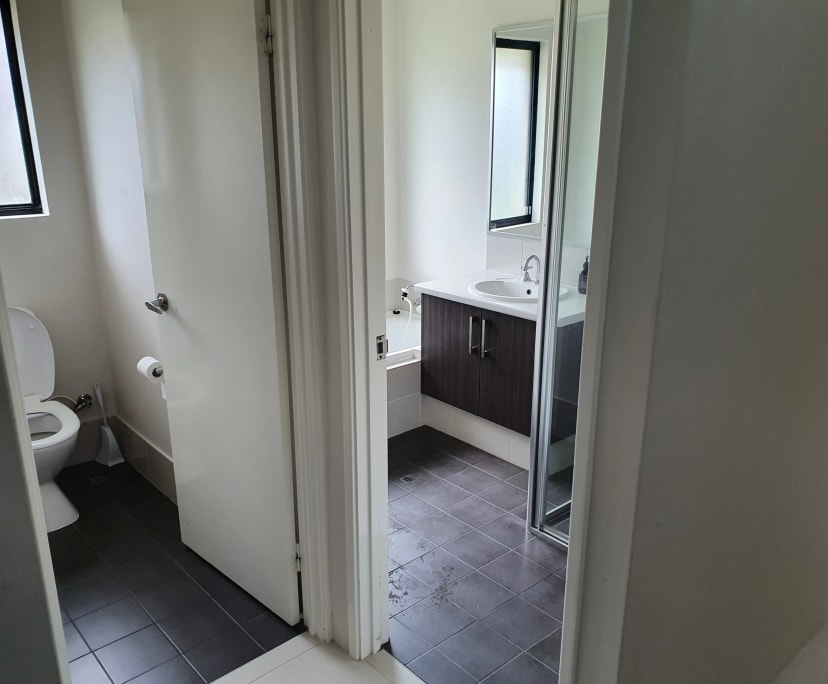 Room for Rent in Haynes, Perth 300, Furnished, Ow...